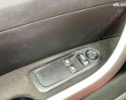 Красный Пежо 308, объемом двигателя 1.6 л и пробегом 204 тыс. км за 5440 $, фото 21 на Automoto.ua