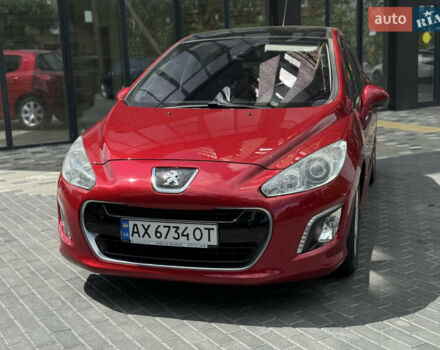 Красный Пежо 308, объемом двигателя 1.6 л и пробегом 93 тыс. км за 7999 $, фото 4 на Automoto.ua