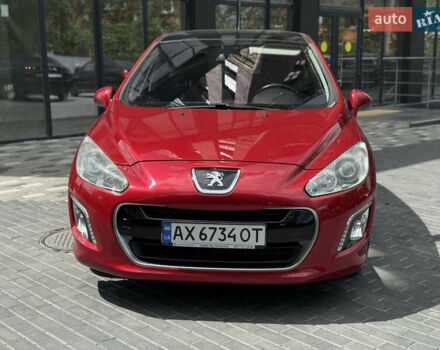 Красный Пежо 308, объемом двигателя 1.6 л и пробегом 93 тыс. км за 7999 $, фото 2 на Automoto.ua