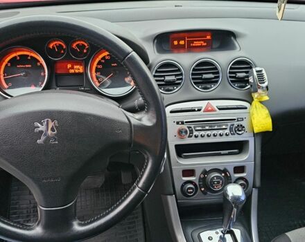 Красный Пежо 308, объемом двигателя 1.6 л и пробегом 97 тыс. км за 6500 $, фото 9 на Automoto.ua