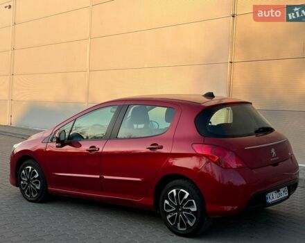 Красный Пежо 308, объемом двигателя 1.6 л и пробегом 94 тыс. км за 6600 $, фото 5 на Automoto.ua