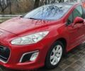 Красный Пежо 308, объемом двигателя 1.6 л и пробегом 85 тыс. км за 7999 $, фото 1 на Automoto.ua