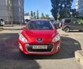 Червоний Пежо 308, об'ємом двигуна 1.6 л та пробігом 192 тис. км за 6600 $, фото 1 на Automoto.ua