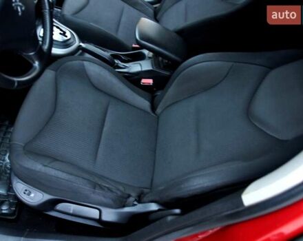 Червоний Пежо 308, об'ємом двигуна 1.6 л та пробігом 190 тис. км за 5999 $, фото 2 на Automoto.ua