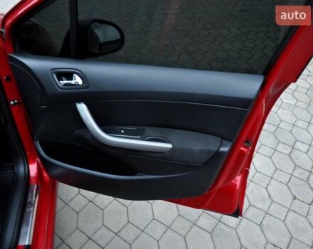 Червоний Пежо 308, об'ємом двигуна 1.6 л та пробігом 190 тис. км за 5999 $, фото 12 на Automoto.ua