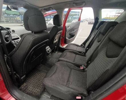 Красный Пежо 308, объемом двигателя 1.6 л и пробегом 380 тыс. км за 4800 $, фото 12 на Automoto.ua