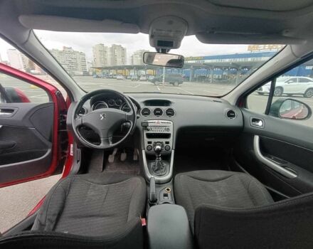 Красный Пежо 308, объемом двигателя 1.6 л и пробегом 380 тыс. км за 4800 $, фото 14 на Automoto.ua