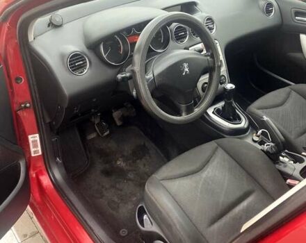 Красный Пежо 308, объемом двигателя 1.4 л и пробегом 279 тыс. км за 3700 $, фото 14 на Automoto.ua