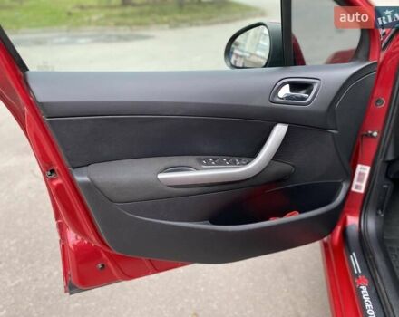 Красный Пежо 308, объемом двигателя 1.6 л и пробегом 170 тыс. км за 4888 $, фото 10 на Automoto.ua