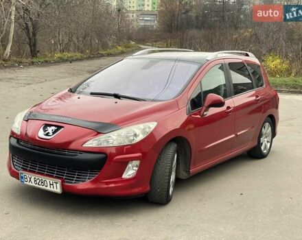 Красный Пежо 308, объемом двигателя 1.6 л и пробегом 170 тыс. км за 4888 $, фото 1 на Automoto.ua