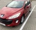 Красный Пежо 308, объемом двигателя 1.4 л и пробегом 279 тыс. км за 3700 $, фото 2 на Automoto.ua