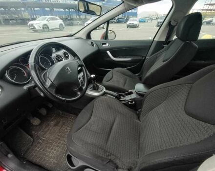 Красный Пежо 308, объемом двигателя 1.6 л и пробегом 380 тыс. км за 4800 $, фото 13 на Automoto.ua