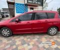Красный Пежо 308, объемом двигателя 1.6 л и пробегом 320 тыс. км за 5700 $, фото 3 на Automoto.ua