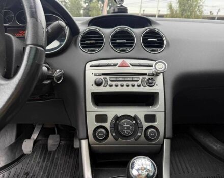 Красный Пежо 308, объемом двигателя 1.6 л и пробегом 224 тыс. км за 4400 $, фото 10 на Automoto.ua