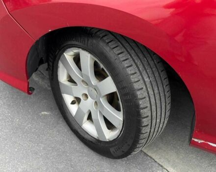 Красный Пежо 308, объемом двигателя 1.6 л и пробегом 224 тыс. км за 4400 $, фото 2 на Automoto.ua