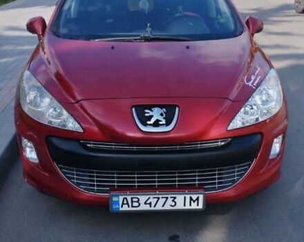 Красный Пежо 308, объемом двигателя 1.6 л и пробегом 268 тыс. км за 5600 $, фото 7 на Automoto.ua
