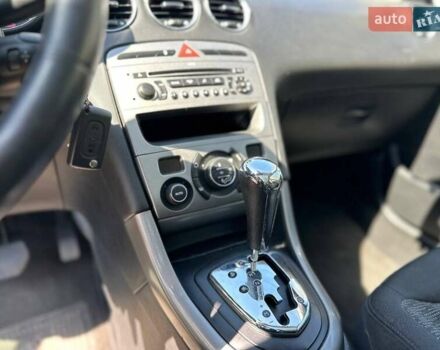 Червоний Пежо 308, об'ємом двигуна 1.6 л та пробігом 174 тис. км за 6600 $, фото 7 на Automoto.ua