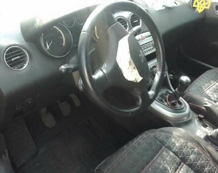 Красный Пежо 308, объемом двигателя 1.6 л и пробегом 170 тыс. км за 3000 $, фото 13 на Automoto.ua