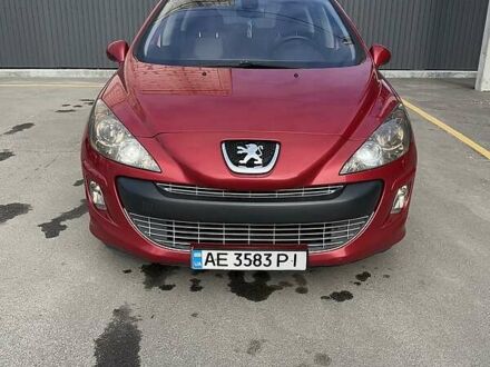 Пежо 308 2008 в Днепре (Днепропетровске) на Automoto.ua Красный Пежо 308, объемом двигателя 1.6 л и пробегом 163 тыс. км за 6000 $, фото 1 на Automoto.ua