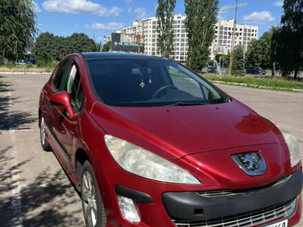 Пежо 308 2008 в Черкассах на Automoto.ua Красный Пежо 308, объемом двигателя 1.6 л и пробегом 275 тыс. км за 4700 $, фото 1 на Automoto.ua