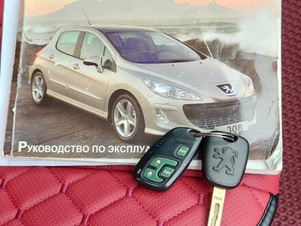 Пежо 308 2008 в Березань на Automoto.ua Красный Пежо 308, объемом двигателя 1.6 л и пробегом 140 тыс. км за 5200 $, фото 1 на Automoto.ua