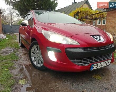 Красный Пежо 308, объемом двигателя 1.6 л и пробегом 216 тыс. км за 5999 $, фото 1 на Automoto.ua