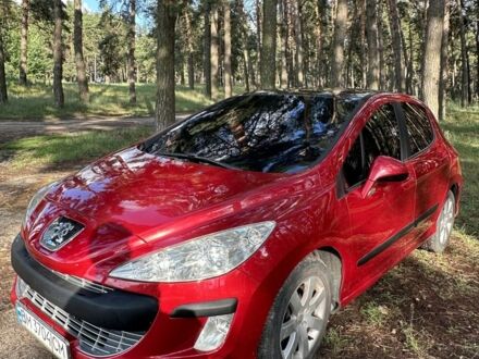 Красный Пежо 308, объемом двигателя 1.6 л и пробегом 118 тыс. км за 6200 $, фото 1 на Automoto.ua