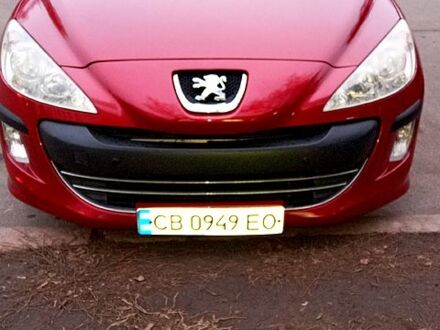 Пежо 308 2009 в Прилуках на Automoto.ua Красный Пежо 308, объемом двигателя 1.6 л и пробегом 150 тыс. км за 6000 $, фото 1 на Automoto.ua