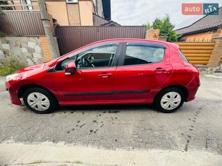 Красный Пежо 308, объемом двигателя 1.6 л и пробегом 143 тыс. км за 5799 $, фото 1 на Automoto.ua