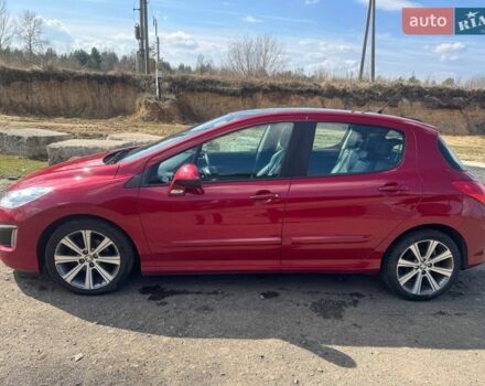 Красный Пежо 308, объемом двигателя 1.56 л и пробегом 250 тыс. км за 5500 $, фото 1 на Automoto.ua
