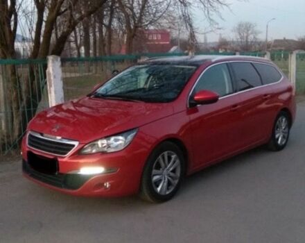 Красный Пежо 308, объемом двигателя 1.6 л и пробегом 245 тыс. км за 8850 $, фото 1 на Automoto.ua