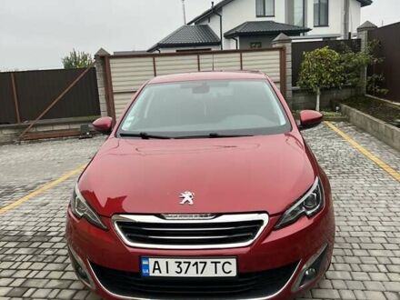 Пежо 308 2014 в Белой Церкве на Automoto.ua Красный Пежо 308, объемом двигателя 2 л и пробегом 209 тыс. км за 13899 $, фото 1 на Automoto.ua