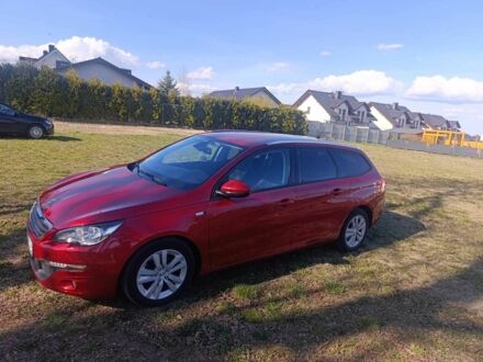 Пежо 308 2016 у Львові на Automoto.ua Червоний Пежо 308, об'ємом двигуна 1.6 л та пробігом 115 тис. км за 12700 $, фото 1 на Automoto.ua