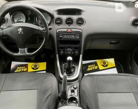 Пежо 308, объемом двигателя 1.6 л и пробегом 200 тыс. км за 7000 $, фото 13 на Automoto.ua