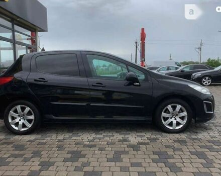 Пежо 308, объемом двигателя 1.6 л и пробегом 200 тыс. км за 7000 $, фото 1 на Automoto.ua