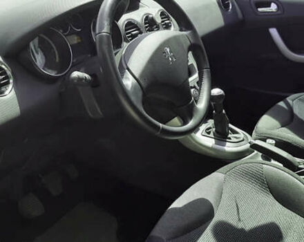 Пежо 308, объемом двигателя 1.6 л и пробегом 172 тыс. км за 5800 $, фото 5 на Automoto.ua