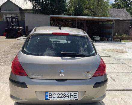 Пежо 308, объемом двигателя 1.62 л и пробегом 140 тыс. км за 5500 $, фото 12 на Automoto.ua