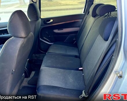 Пежо 308, объемом двигателя 1.4 л и пробегом 295 тыс. км за 3300 $, фото 4 на Automoto.ua