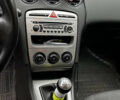 Пежо 308, объемом двигателя 1.6 л и пробегом 205 тыс. км за 5000 $, фото 8 на Automoto.ua