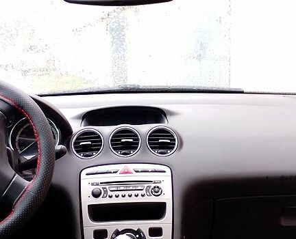 Пежо 308, объемом двигателя 1.6 л и пробегом 194 тыс. км за 4300 $, фото 5 на Automoto.ua