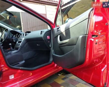 Пежо 308, объемом двигателя 1.6 л и пробегом 120 тыс. км за 5750 $, фото 4 на Automoto.ua