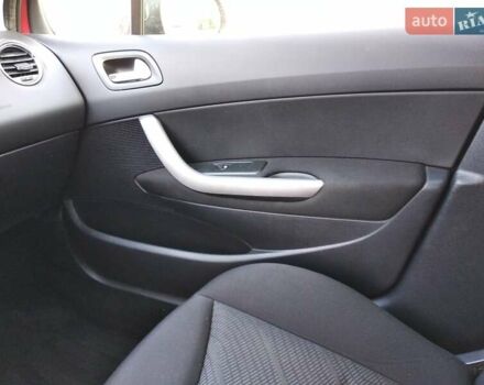 Пежо 308, объемом двигателя 1.6 л и пробегом 120 тыс. км за 5750 $, фото 7 на Automoto.ua