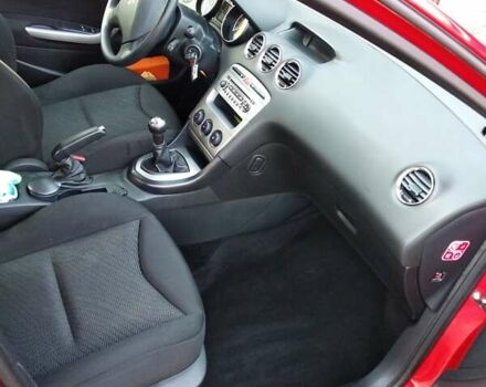 Пежо 308, объемом двигателя 1.6 л и пробегом 120 тыс. км за 5750 $, фото 5 на Automoto.ua