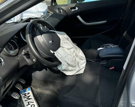 Пежо 308, объемом двигателя 1.6 л и пробегом 290 тыс. км за 1800 $, фото 1 на Automoto.ua