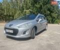 Пежо 308, объемом двигателя 1.6 л и пробегом 246 тыс. км за 7000 $, фото 6 на Automoto.ua