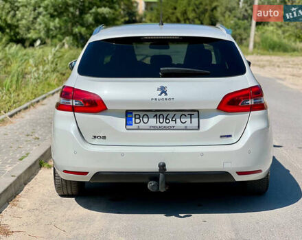 Пежо 308, объемом двигателя 1.6 л и пробегом 198 тыс. км за 8999 $, фото 6 на Automoto.ua