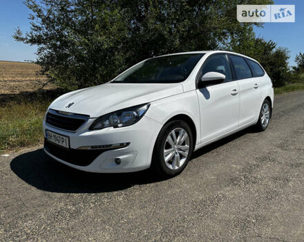 Пежо 308, объемом двигателя 1.6 л и пробегом 209 тыс. км за 9500 $, фото 2 на Automoto.ua