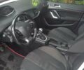 Пежо 308, объемом двигателя 1.6 л и пробегом 245 тыс. км за 9000 $, фото 4 на Automoto.ua