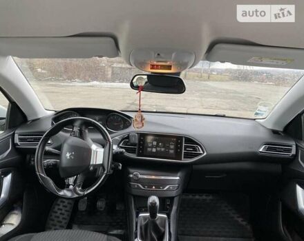 Пежо 308, об'ємом двигуна 1.6 л та пробігом 190 тис. км за 9200 $, фото 13 на Automoto.ua