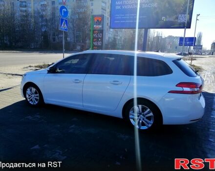 Пежо 308, объемом двигателя 1.6 л и пробегом 198 тыс. км за 10500 $, фото 4 на Automoto.ua